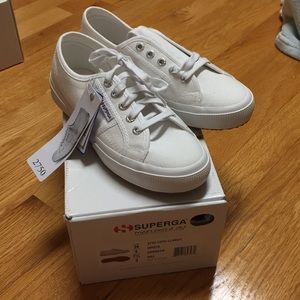 new white supergas
